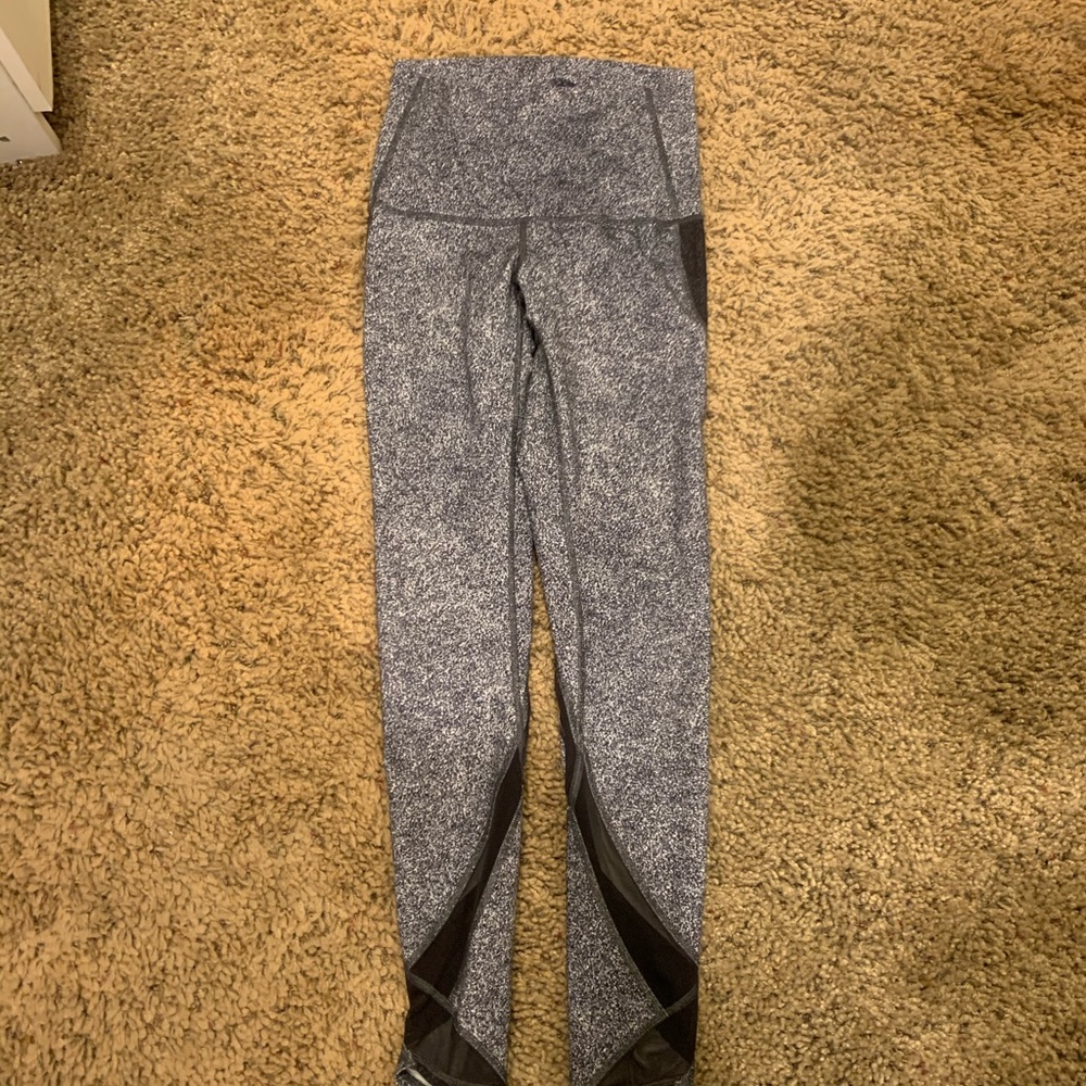 Tranquil lululemon tights - Picture 4 of 9